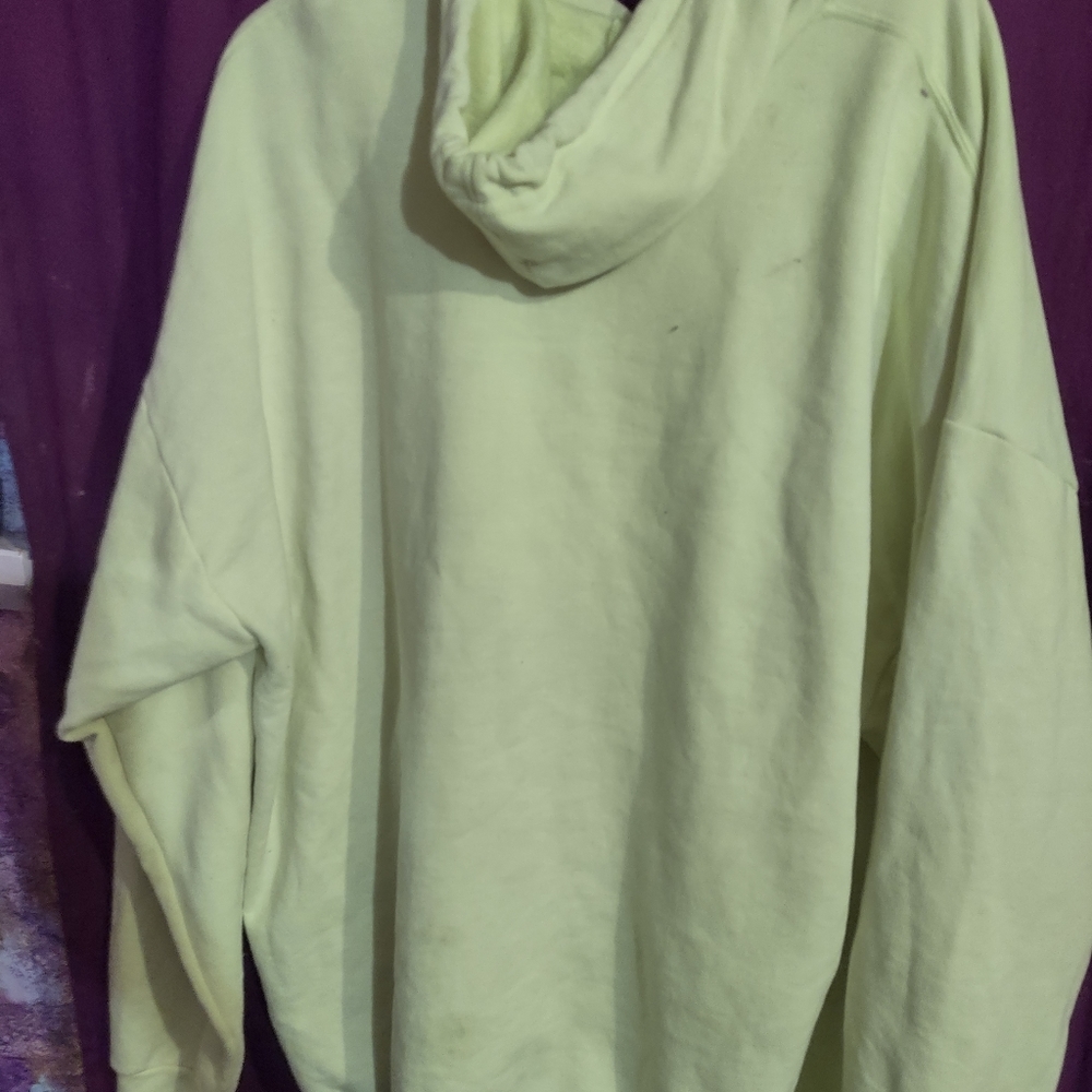 Nwot dlouesvwnt yellow hoodie - Picture 6 of 6